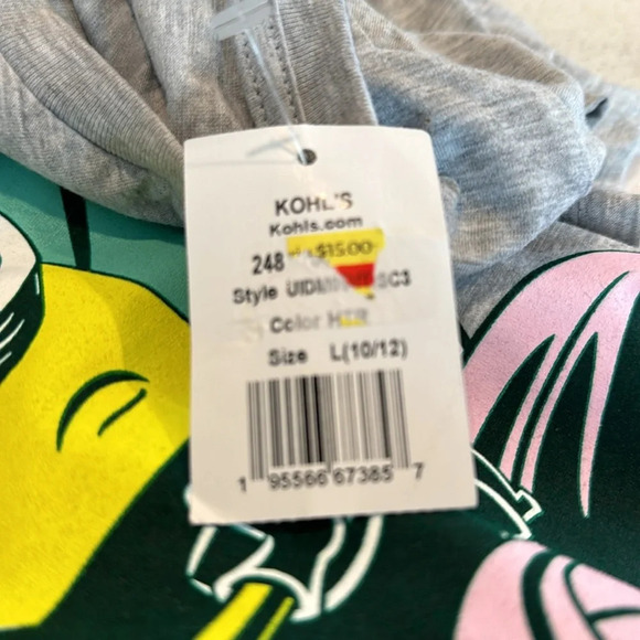 Despicable Me Girls T-Shirt Size Large 10/12 Short Sleeves Find Your Minions - Picture 5 of 5